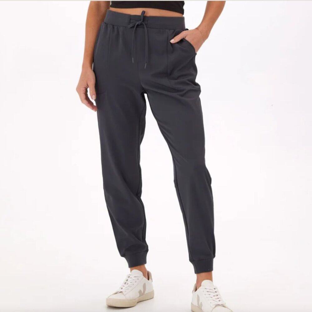 Threads 4 Thought Marjorie Performance Woven Gray Jogger NWT Size XXL